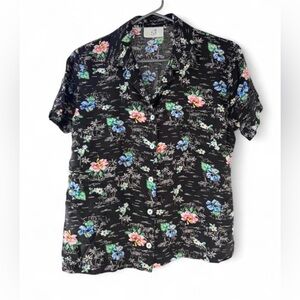 Vintage 90s Floral Button-Up By B Woman Size S